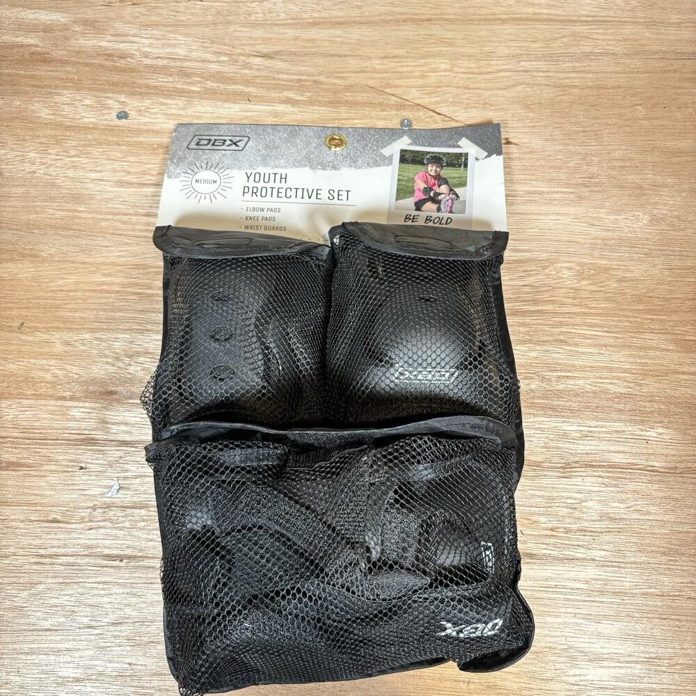 Brand New DBX Youth Protective Set Elbows‎ Knee Wrist Guards Medium